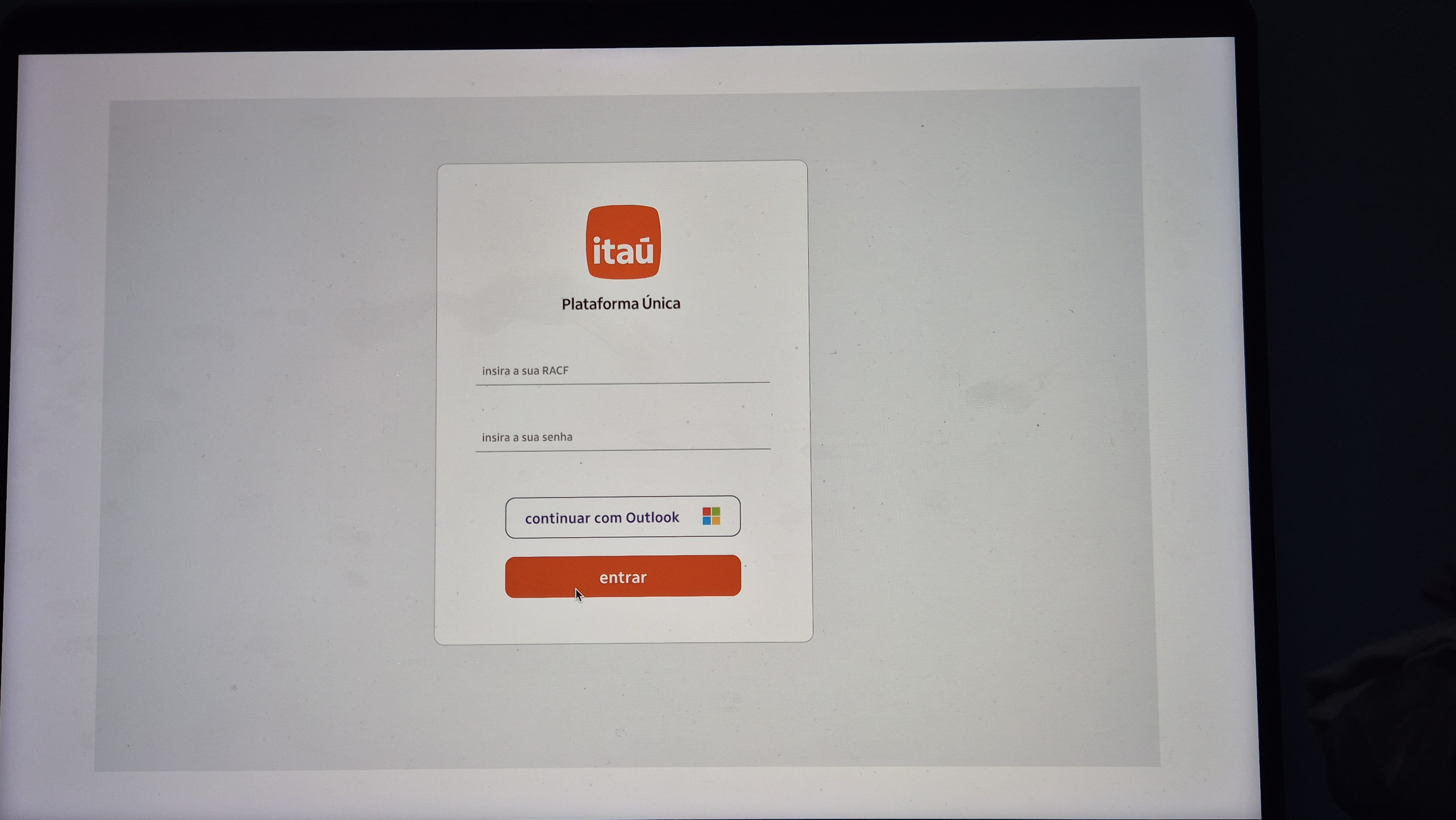 iClientes – Itaú Unibanco solução 1